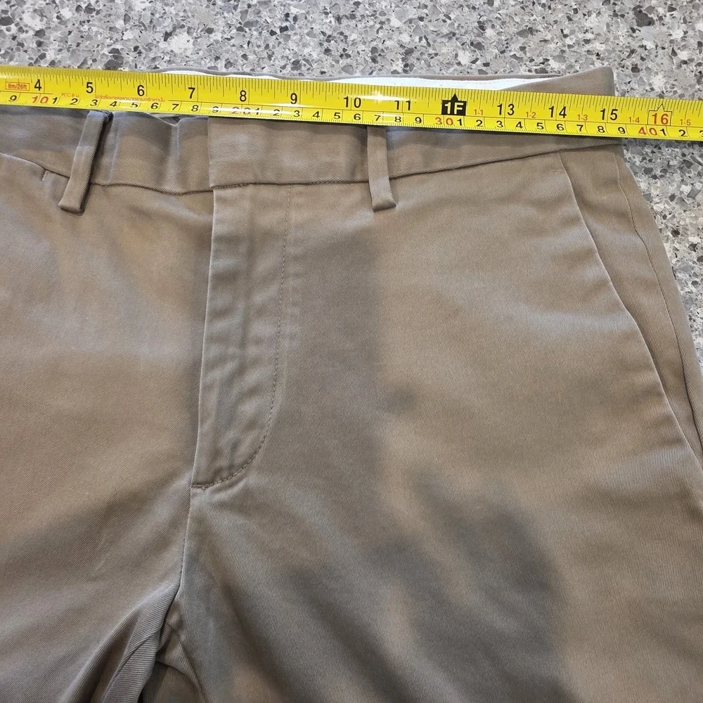 Banana Republic 30x32 Khaki Fulton‎ Skinny Rapid Movement Chino Mens Pants.C135